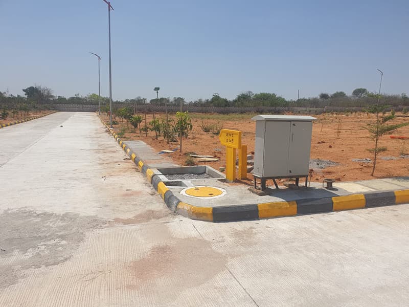 100FEET ROAD facing venture CBC COSMOPOLIS open plots for sale in Meerkhanpet srisailam highway