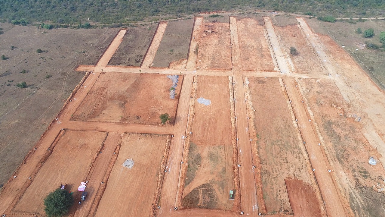 HMDA Approved Eastern Meadows near Ramoji Film City on Vijayawada Highway NH-65