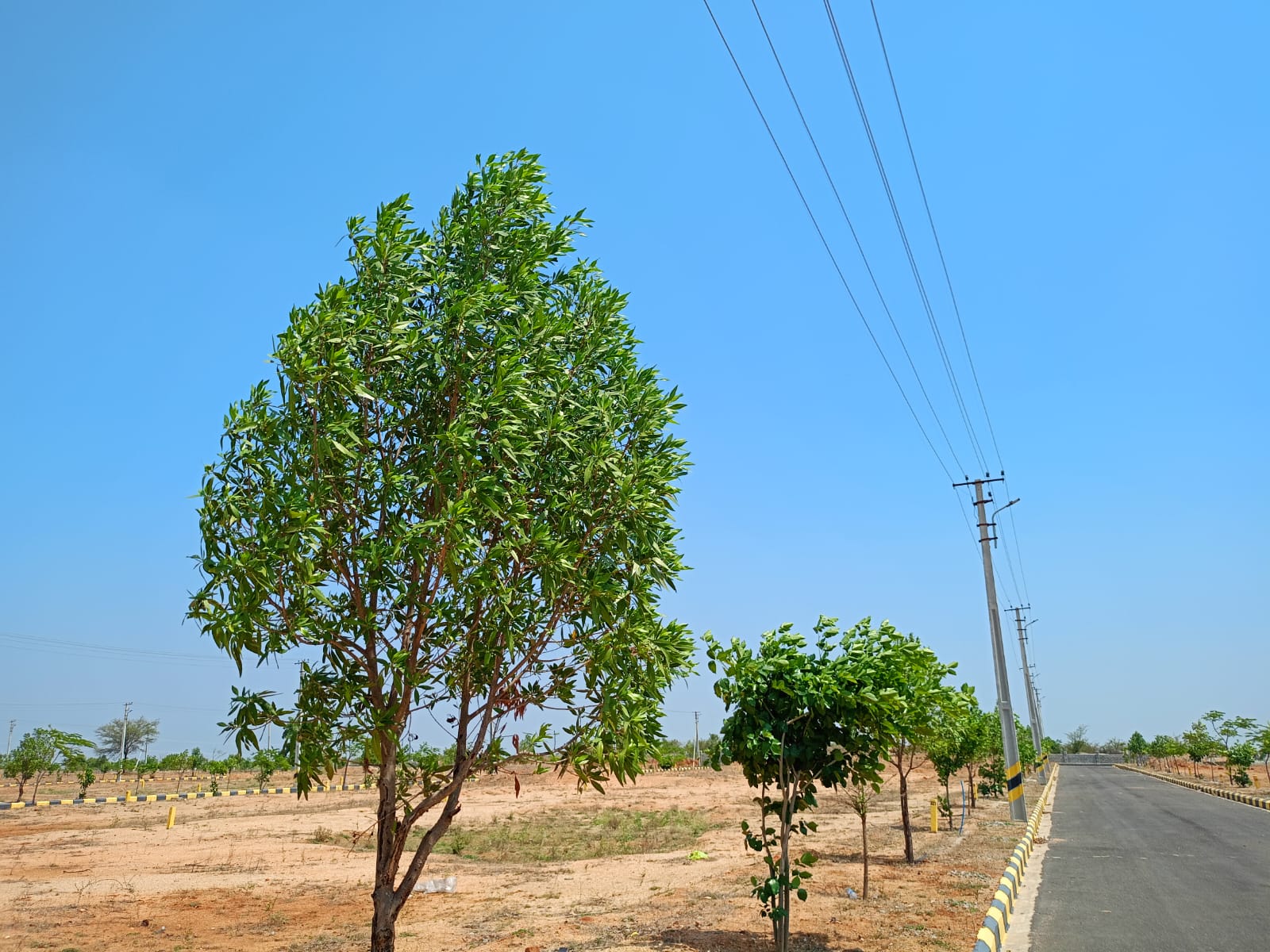 HMDA Approved Eastern Meadows near Ramoji Film City on Vijayawada Highway NH-65