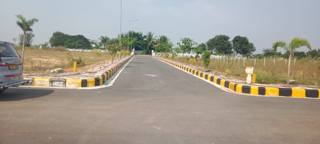 OPEN PLOTS AT KANDUKUR- SRISAILAM HIGHWAY